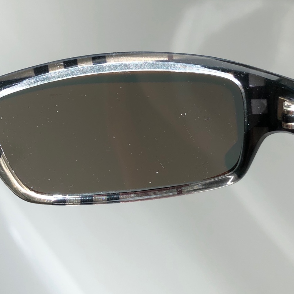 Black Burberry Rectangle Sunglasses - image 7